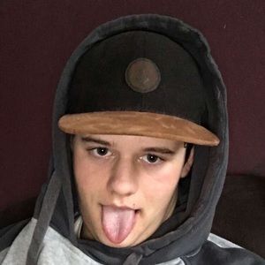 Meet your Posher, Ross